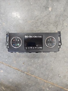 2007 - 2013 Chevy Tahoe Suburban GMC Yukon A/C Heat Climate Control - Picture 1 of 5