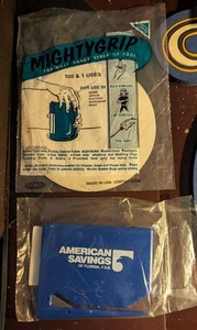 Amerikanische Sparkasse Florida Brieföffner und Mighty Grip Mehrzweckblock USA - Bild 1 von 7