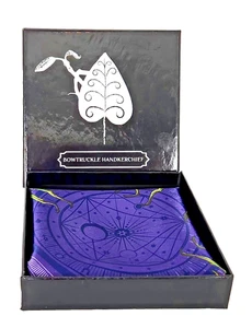 Loot Crate Exclusive Wizarding World HP/Fantastic Beasts Bowtruckle Handkerchief - Bild 1 von 9