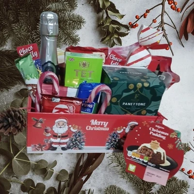 Christmas Basket Hamper Christmas Pudding Perfect Gift Family Friend Parents