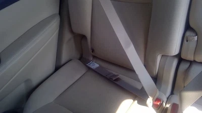 2016 Nissan Rogue Tan Passenger Side Right REAR Seat Belt Foto 1 de 4