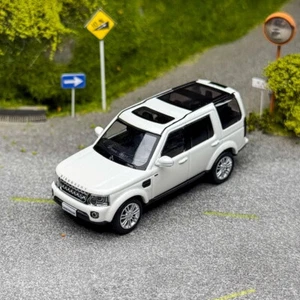 WHELART 1/64 Scale Land Rover Discovery 4 White Diecast Car Model Toy Gift NIB - Picture 1 of 6