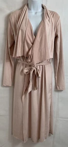 Nuevo con etiquetas Abrigo o Bata Windsor Talla S Malva Suave Acogedor Largo Abierto Ligero Cinturón LS - Imagen 1 de 17