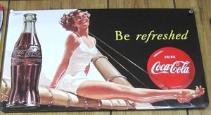 Letrero 3D de Coca-Cola Be Refreshed Beauty de lata en relieve - Imagen 1 de 1