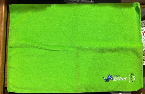 Detroit Lions SGA Towel Rally Kitchen Golf Repreve3 sponsor 22"x15" Lime Green Cover