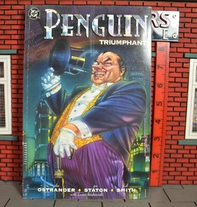 Graphic Novel - Softcover TPB - DC Pinguin - Triumphierend - - Bild 1 von 3