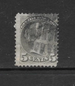 CANADA SCOTT 38 USED FINE - 1876 5c SL GREEN ISSUE - QUEEN VICTORIA - Picture 1 of 2