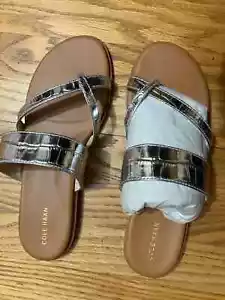 Cole Haan Felicia Thong Silver Emboss 10B NIB - Picture 1 of 5