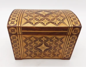 Vintage Box Handmade Marquetry Geometric Design Domed trinket box - Picture 1 of 6