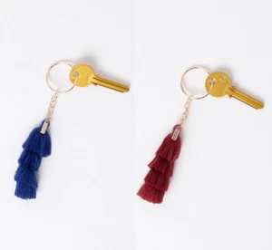Schlüsselanhänger Tassels DOIY Blau Rot Anhänger Quaste - Picture 1 of 13