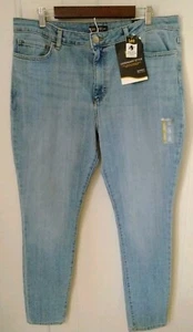 Lee Riders Women Size 18L Solstice Jeans Denim Midrise Skinny Leg Stretch NWT - Picture 1 of 9