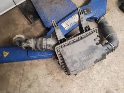 SPRINTV25 2023 Air Cleaner 2052417 - Image 1 of 4