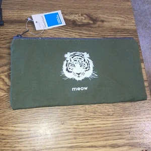 Tiger Federmäppchen Green Room Essentials Federmäppchen 5”x9” Neu mit Etikett - Bild 1 von 4