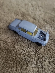 VINTAGE CORGI HUSKY # 5 LANCIA FLAMINIA LIGHT BLUE - DIECAST - Picture 1 of 7