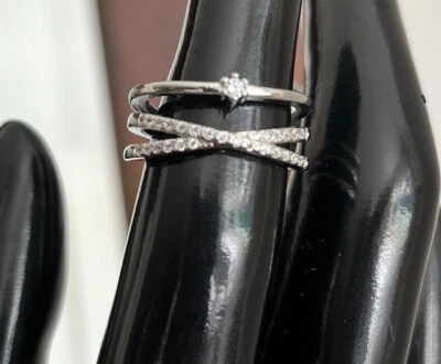 Anello in metallo argento e zirconIa Anallergico regolabile - Immagine 1 di 4