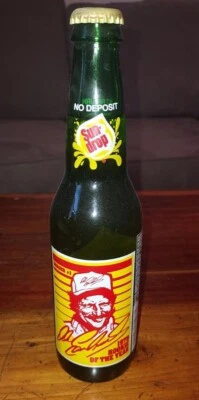 Botella de vidrio sin abrir Dale Earnhardt Sr SunDrop 1979 Novato del año Serie 1 Foto 1 de 2