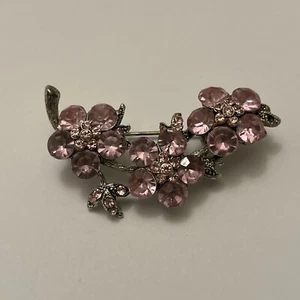 Vtg Brooch Silver Marcasite? Dogwood Flower Cluster Branch Pink Crystal See Des - Picture 1 of 8