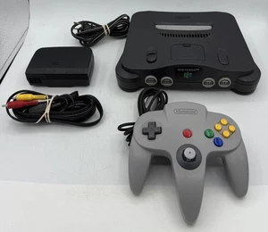 Nintendo 64 N64 Home Console - Black - W/ Controller & Cords - TESTED WORKING - Bild 1 von 4