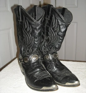 Schwarze Western Style Stiefel Gr. 9,5 Obermaterial Leder, ich kann den Hersteller nicht gut gebraucht lesen - Bild 1 von 11