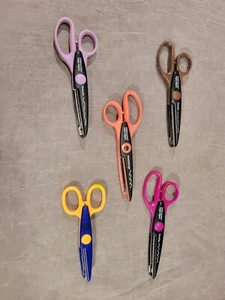 Fiskars & Bycin Paper Edgers Scissors Holiday Crafters Lot Scrapbooking LOT 5 - Picture 1 of 7