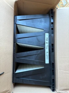 Aerostar 24" X 24" X 12" MERV 14 FP Mini-Pleat V-Bank Filter 40023-P - Picture 1 of 2