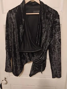 Chaqueta de moto para mujer Blank NYC de terciopelo aplastado con cremallera asimétrica negra mediana - Imagen 1 de 4