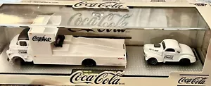 🏁 M2 Machines Coca-Cola '57 Dodge '41 Willy's Coupe 1/64 🏁 - Picture 1 of 4