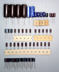 TECHNICS SL-P1200 CD Player Elko-Satz Elkos COMPLETE recap caps repair kit - Picture 1 of 1