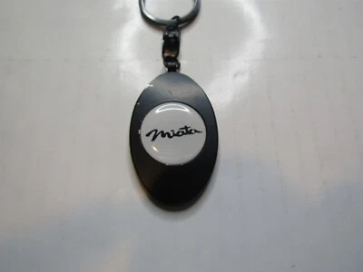 1990's 2000's MAZDA MIATA VINTAGE KEYCHAIN KEYRING METAL BLACK — 第 1/2 张图片