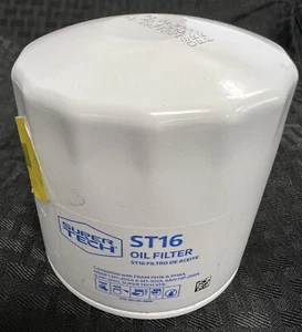 Super Tech ST16 Oil Filter Made In USA Jeep, Chrysler, Dodge, Ford, Toyota WH1 - Picture 1 of 4