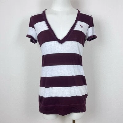 Camisa Y2K Abercrombie Fitch Mujer Rayas Medianas Cuello en V Retro Años 2000 Borgoña Foto 1 de 4