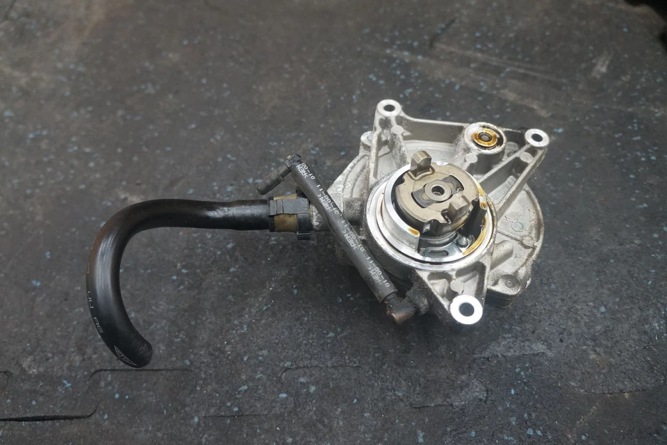 Bomba de vacío motor 94811005006 Porsche Cayenne Turbo 958 2011-18 Panamera Macan Foto 1 de 4