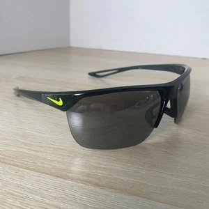 Nike Trainer EV0934 Sunglasses Black Nike Max Optics Made in Italy NWOT - Picture 1 of 10