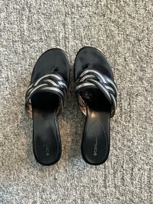 Sandalias de cuña negras CBG Generation - talla 9 Foto 1 de 4