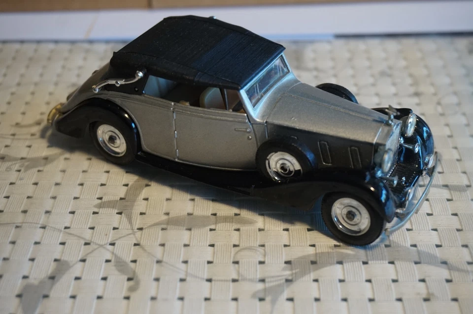 Rolls Royce phantom III - Photo 1/4