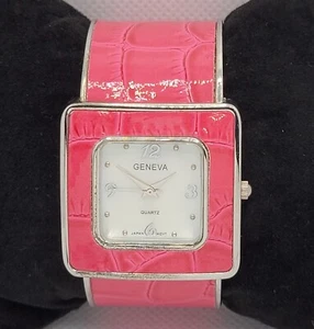 Ladies Geneva Quartz Square Silver Tone Case Pink Bezel Cuff Bracelet Watch L5 - Picture 1 of 8