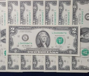 8 X $2 Bills! Series 2013 UNC Consecutive Two Dollar Federal Reserve Notes - CUa - Picture 1 of 7