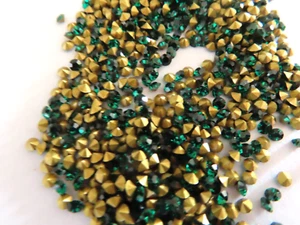 500 Swarovski Rhinestones 18pp Emerald /foiled. #1100 - Picture 1 of 1