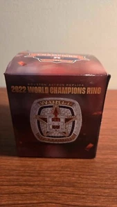 Houston Astros 2023 SGA Dusty Baker 2022 World Series Replica Champion Ring - Picture 1 of 3