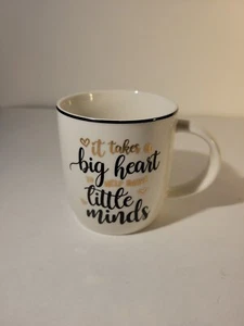 Ceramic Coffee TEACHERS MUG 'It Takes A Big Heart To Help Shape Little Minds' - Picture 1 of 8