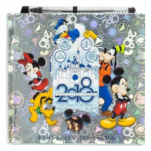 Álbum de fotos y libro de autógrafos de lujo de Mickey Mouse & Friends de Disneyland nuevo - Imagen 1 de 3