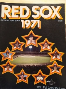 1971 Official Boston Red Sox Yearbook YAZ Good Condition USPS Media Mail - Picture 1 of 12