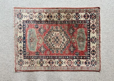 ALFOMBRA ORIENTAL DE SEDA ANUDADA A MANO ANTIGUA Foto 1 de 2