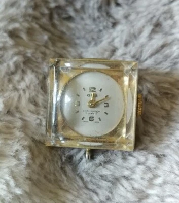 Vintage Oris Square Lucite Mechanical Pendant Watch Foto 1 de 4