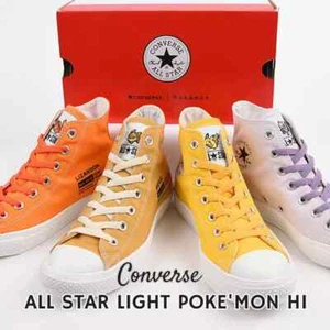 POKEMON CONVERSE All Star Light Pokemon Hi Pikachu Mewtwo Eevee Lizardon GIAPPONESE!! - Foto 1 di 24