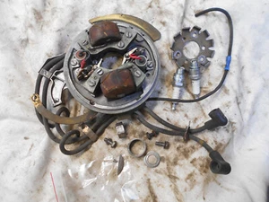 Johnson 35 HP RD-19 Seahorse 57 Outboard OMC Ignition Plate Coil Points Camshaft - Picture 1 of 5
