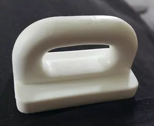 Flat Sail Slide HA91 Length 40mm, 5mm thought and 22mm internal slide - Picture 1 of 4