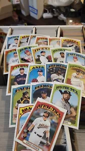 2022 Topps Heritage Baseball Lot Of 100 Plus - Picture 1 of 2