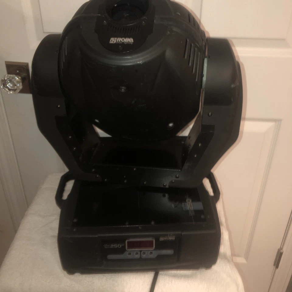 ROBE Colorspot 250 AT Rotating  Color Robotic Light 230V Type F Plug - AS-IS - Image 1 of 4