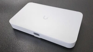 Ubiquiti UniFi Cloud Gateway Fiber UCG-Fiber (30W) (No Storage) - Photo 1/17
